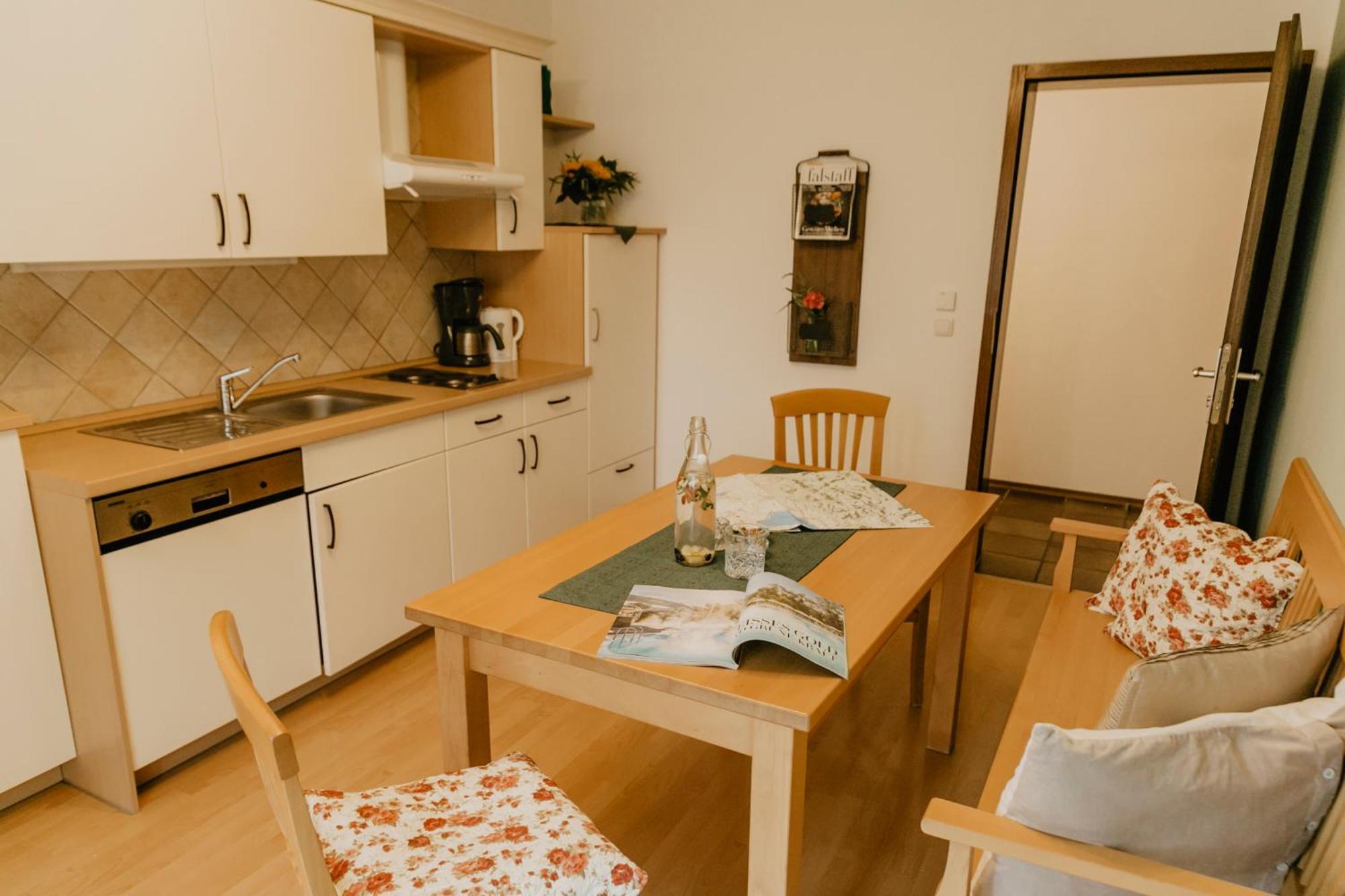 Wessner Hof Landhotel & Restaurant Marquartstein Δωμάτιο φωτογραφία